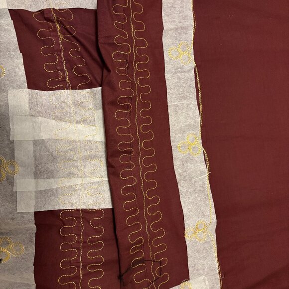 Lovely Decorative Short-Sleeve Brown Caftan with Gold Embroidery - XL or XXL - Picture 5 of 6